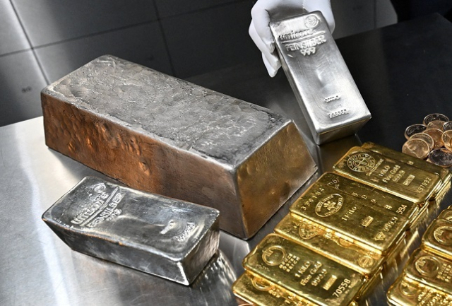 독일 뮌헨의 한 은행 금고에 보관된 금과 은괴. 연합뉴스