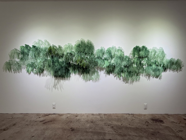 The Time of Hands: 손의 시간 PART.2 리나갤러리 부산의 2층 전시 전경. 리나갤러리 부산 제공