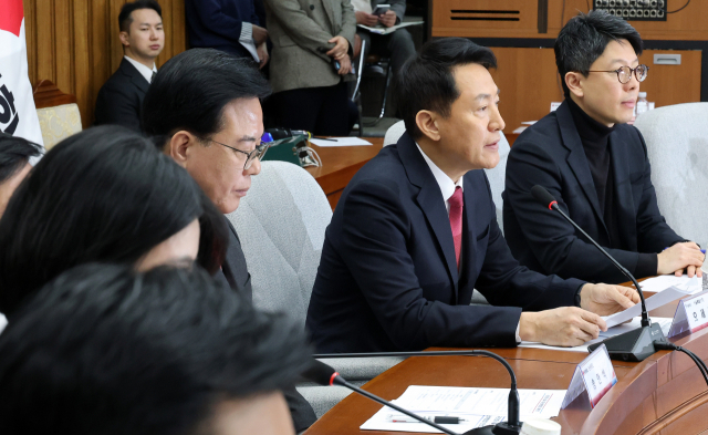 오세훈 서울시장이 2일 국회에서 열린 '국민의힘-서울특별시 부동산정책협의회'에서 발언하고 있다. 연합뉴스