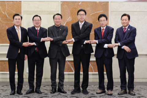 국회서 제동 걸린 행정통합 속도전