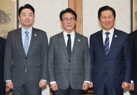 대형마트 새벽배송 허용될까… 당정 