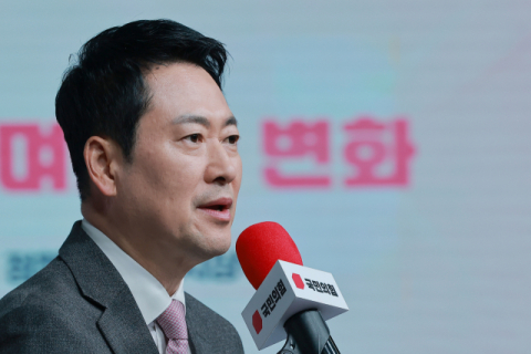 결국 '윤 어게인' 택한 장동혁?… 전한길 “장동혁, 尹과 절연 안 한다 해”