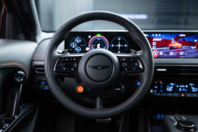 제네시스 ‘GV60 마그마’ 실내 모습.제네시스 제공