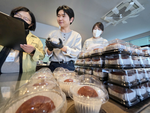 ‘두쫀쿠’ 열풍에 관련 식품민원도 급증…3개월 만에 118건