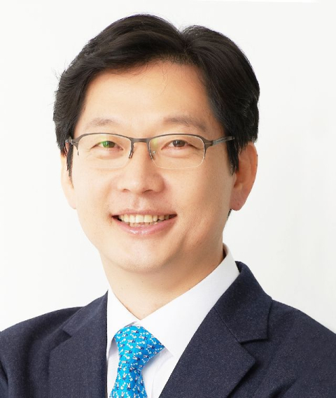 경남지사 출마 채비 마친 김경수…출판기념회로 몸푸는 전재수