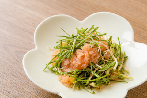 명란달래무침. 덕화푸드 제공