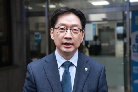 경남지사 선거 대진표 가닥…김경수 vs 박완수 전·현직 대결