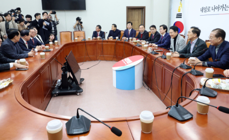 부산 중진도 노선 전환 요구 가세…장동혁 ‘뭉개기’ 기조 바뀔까