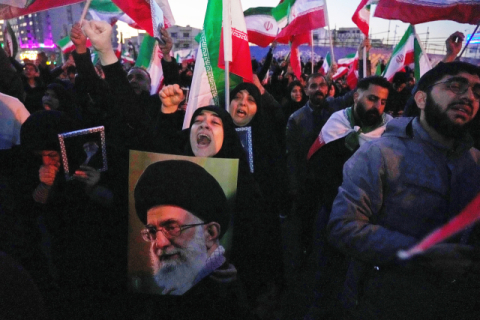 美·이스라엘 허 찌른 공습, 이란 하메네이 폭사