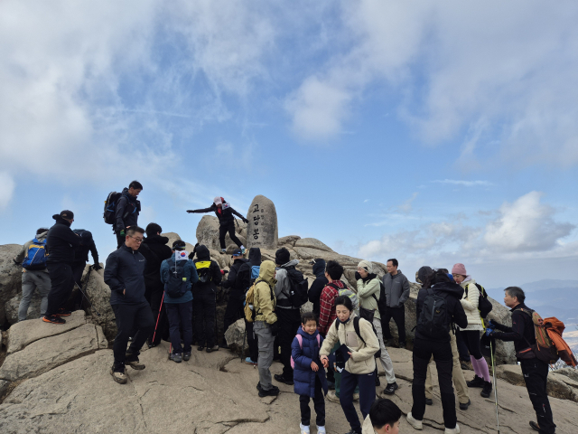 지난 1일 고당봉 모습. 정종회 기자 jjh@