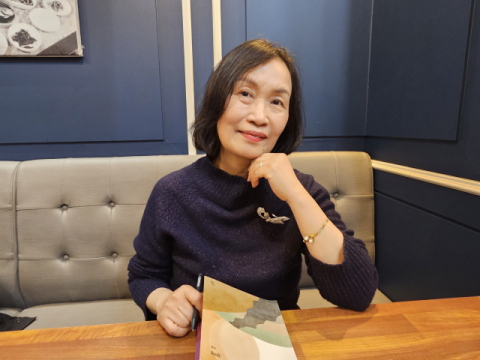 오래된 기억, 현재의 시간으로 스며들다