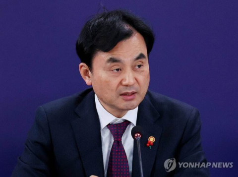 [속보] 안규백 국방부 장관, 美 전쟁부 정책차관과 통화…중동 상황 공유