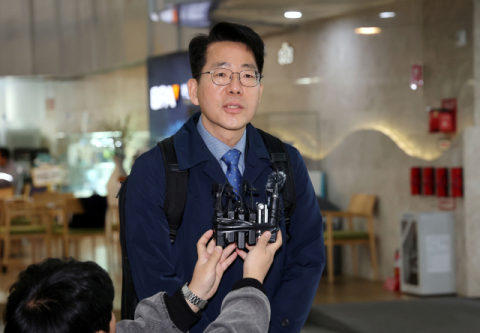 황종우 해수부장관 후보자 BPA로 첫 출근 “북극항로 개척과 해양수도 부산 육성에 최선”