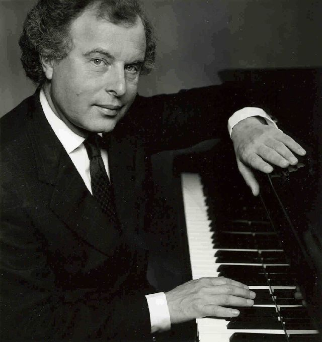 안드라스 쉬프/피아니스트 2008년2월24일 첫 내한 공연을 갖는 피아니스트 안드라스 쉬프. 2008.01.24 부산일보DB