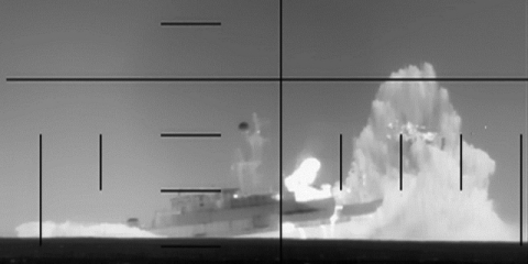 [포토뉴스] 미 어뢰에 격침되는 이란 군함