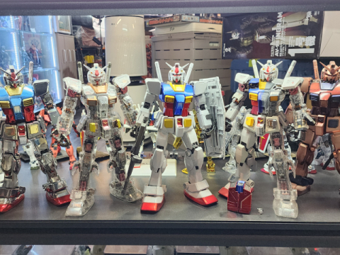 다 큰 어른들이 왜 ‘건담’에 빠지는 걸까