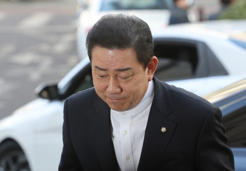 경찰, '13가지 의혹' 김병기 3차 조사 방침…추가 소환 일정 조율