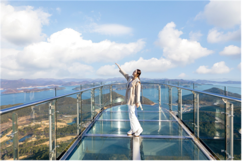 통영케이블카에서 감상하는 한려수도 요트의 향연