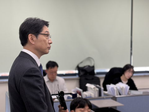 경남도청 방문 김경수 “행정통합 늦어지는 것이 제일 아쉽다”