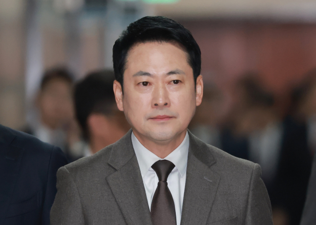 국민의힘 장동혁 대표가 12일 서울 여의도 국회에서 열린 최고위원회의에 참석하고 있다. 연합뉴스