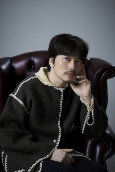 “영화 '메소드연기'에 모두의 고민 담았다”…배우 이동휘 인터뷰