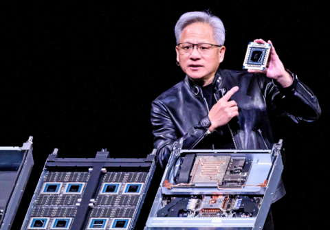 [포토뉴스] AI 추론 칩 공개… “고마워 삼성”