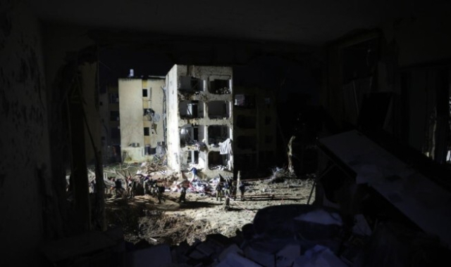 이란의 공격으로 파괴된 이스라엘 남부 아라드 마을. EPA 연합뉴스 자료사진