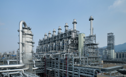 전쟁이 불붙인 고유가, 화장품 업계까지 도미노 위기