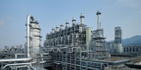 전쟁이 불붙인 고유가, 화장품 업계까지 도미노 위기