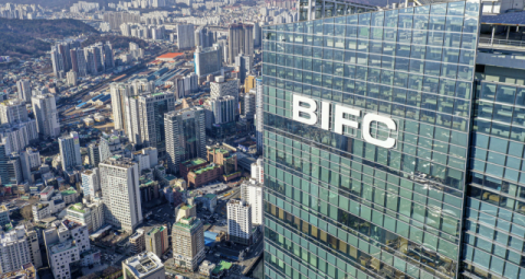 금융허브 부산 놔두고, 전주로 몰려가는 글로벌 금융