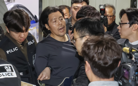 [뉴스 비하인드]김동환이 내뱉은 ‘휴브리스’는 결국 자신이었다