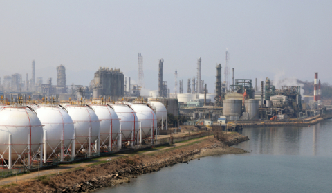 정부, 나프타 수출물량 내수전환·매점매석 금지…수급안정 총력대응