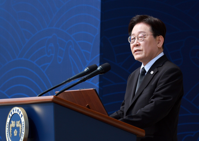 이재명 대통령이 27일 국립대전현충원에서 서해수호의 날 기념사를 하고 있다. 연합뉴스