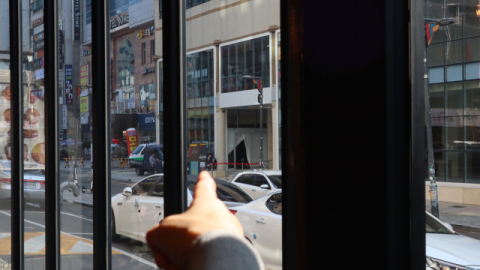 동네 빵집 길 건너 대형 프랜차이즈 갈등 결국…