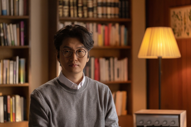 번역가 황석희 씨. 부산일보 DB