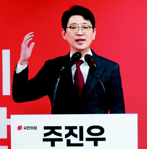 주진우, 환경부 블랙리스트 사건 때 靑 압색 ‘대여 투쟁’ 통해 전국 인지도 [부산시장 경선 주자 인터뷰]