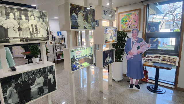 조아라 기념관 내부