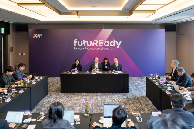 지난 3일 서울 서초구 JW 매리어트 호텔 서울에서 가진 프랑수아 프로보 르노그룹 회장과 국내 미디어의 간담회 모습.르노코리아 제공
