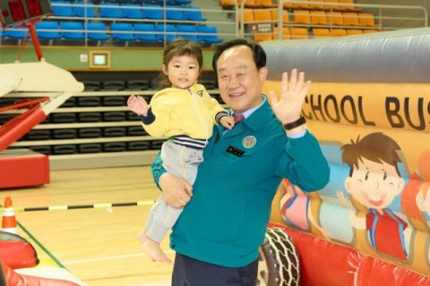 통영시장 선거 전·현직 재대결 성사… 변수는 무소속?