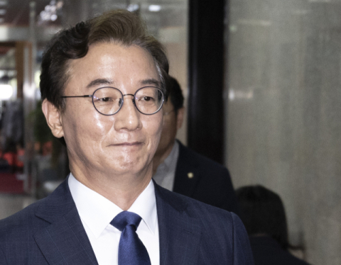 국힘 “전재수 부산시장 후보 확정 하루 만에 배달된 ‘맞춤형 면죄부’”