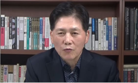 '보수 논객' 김진 전 중앙일보 논설위원 별세…한동훈 “혜안·용기 겸비한 애국자