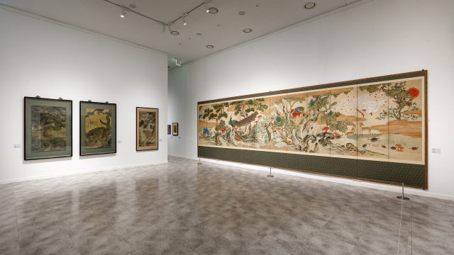 지난해 ‘한국 채색화 흐름’ 제1 전시실 모습. 김현우 기자