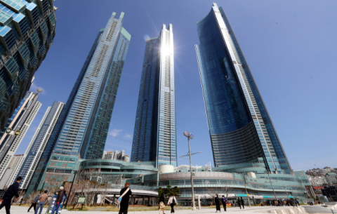 해운대 엘시티 타워동 일부, 성호전자에 팔렸다