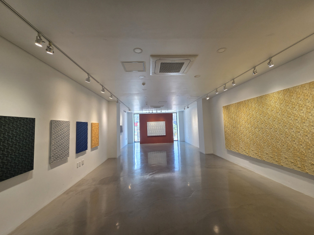 정상섭 제12회 개인전 설치 전경. 리빈갤러리 제공