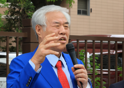 보석으로 풀려난 전광훈, 광화문 집회서 