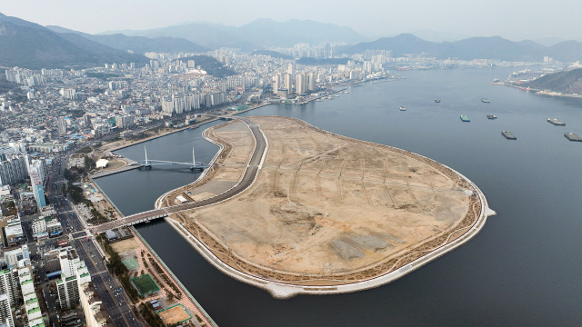 창원시 마산해양신도시 전경. 창원시 제공