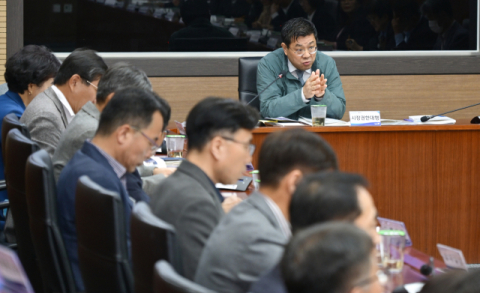 변광용 시장 예비후보 등록…거제시 부시장 권한대행 체재 전환