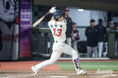 깨어난 롯데 타선, 키움 잡고 시즌 8승 달성
