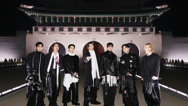 지난 3월 21일 서울 광화문 광장에서 ‘BTS 컴백 라이브: 아리랑’ 공연을 하고 있는 그룹 방탄소년단(BTS). 빅히트뮤직 제공
