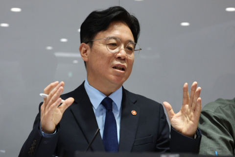 김영훈 